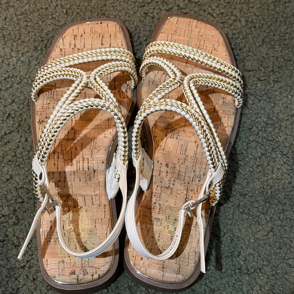 Vince Camuto Loraney Stylish Cream and Gold Women's Sandals New Never Worn‎